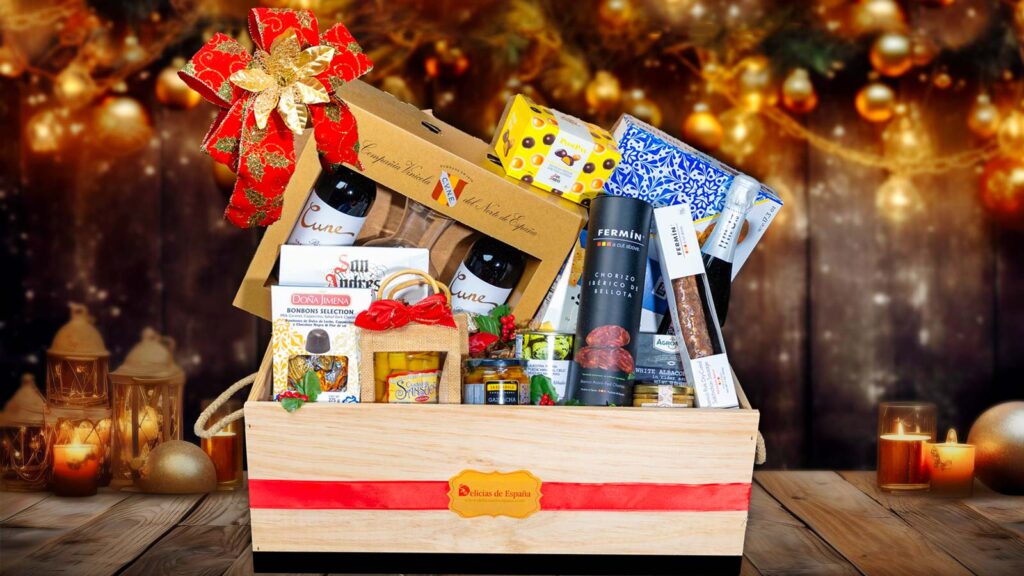 Delicias de España's exquisite Holiday Gift Basket Caja de madera